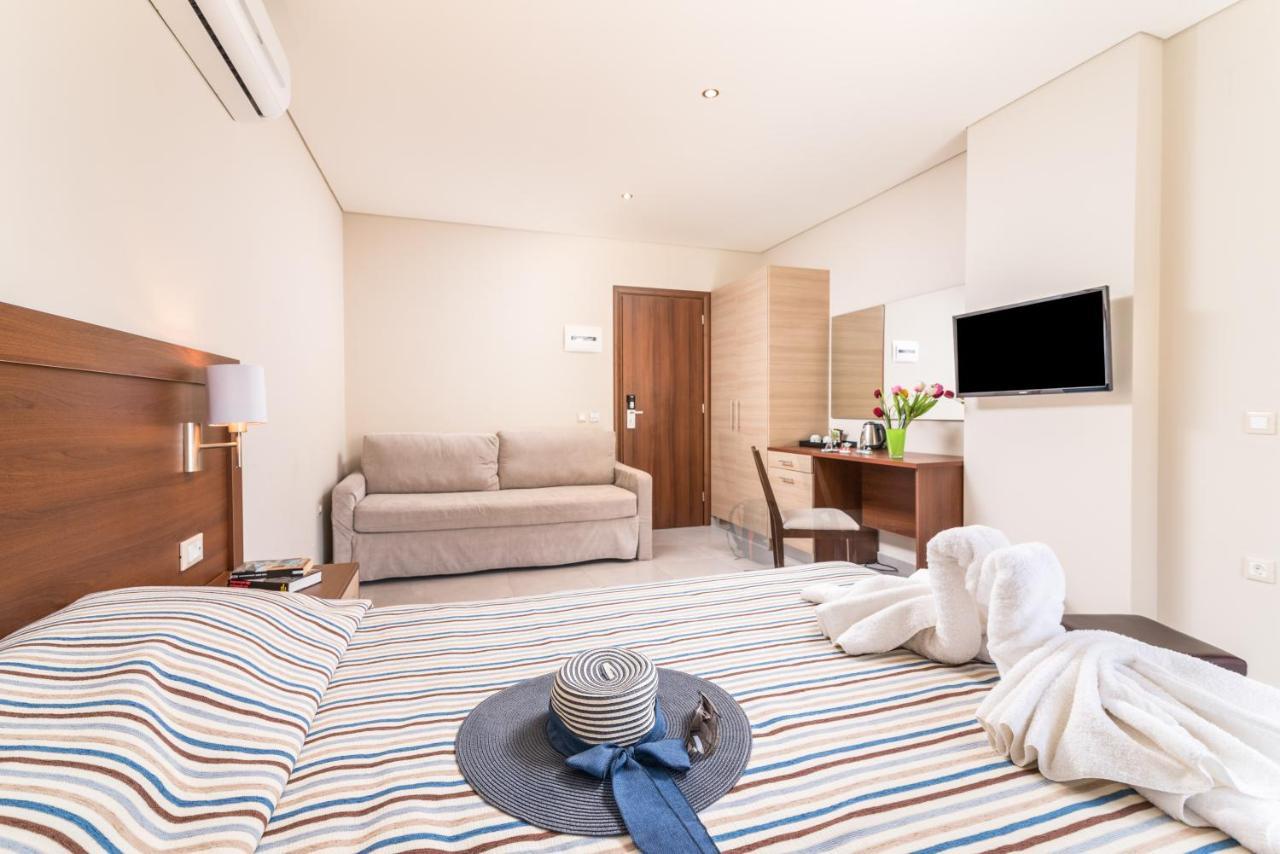 Hotel Bay &